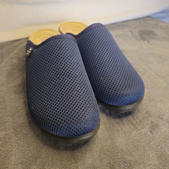 FLY FLOT SLIP ON anatomic SHOES SIZE 8 - Picture 2 of 7